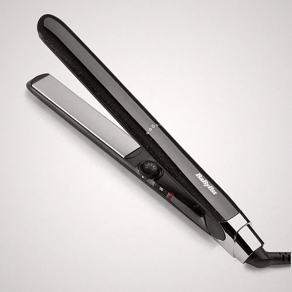 BaByliss Midnight Shine ST590E Glätteisen Titan-Ceramic 170–235°C, 3m Kabel
