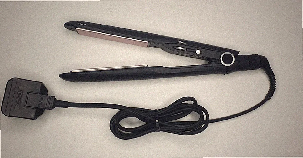 Babyliss Paris schmaler Haarglätter C132c Styler 31W schwarz gebraucht