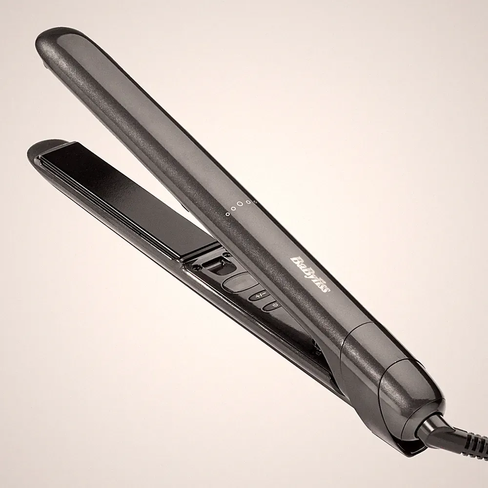 BABYLISS Titanium Shine Styler Glätteisen, Beschichtung: Keramik