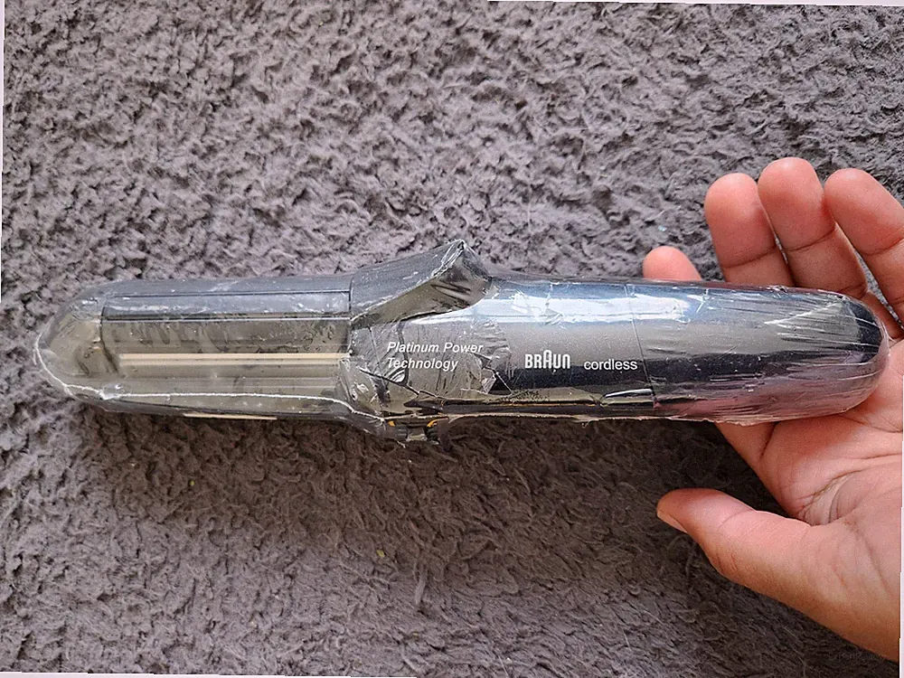 BRAUN PLATINUM POWER KABELLOSES GAS-DAMPFGLÄTTER VERSIEGELT, TYP 3588, Irland