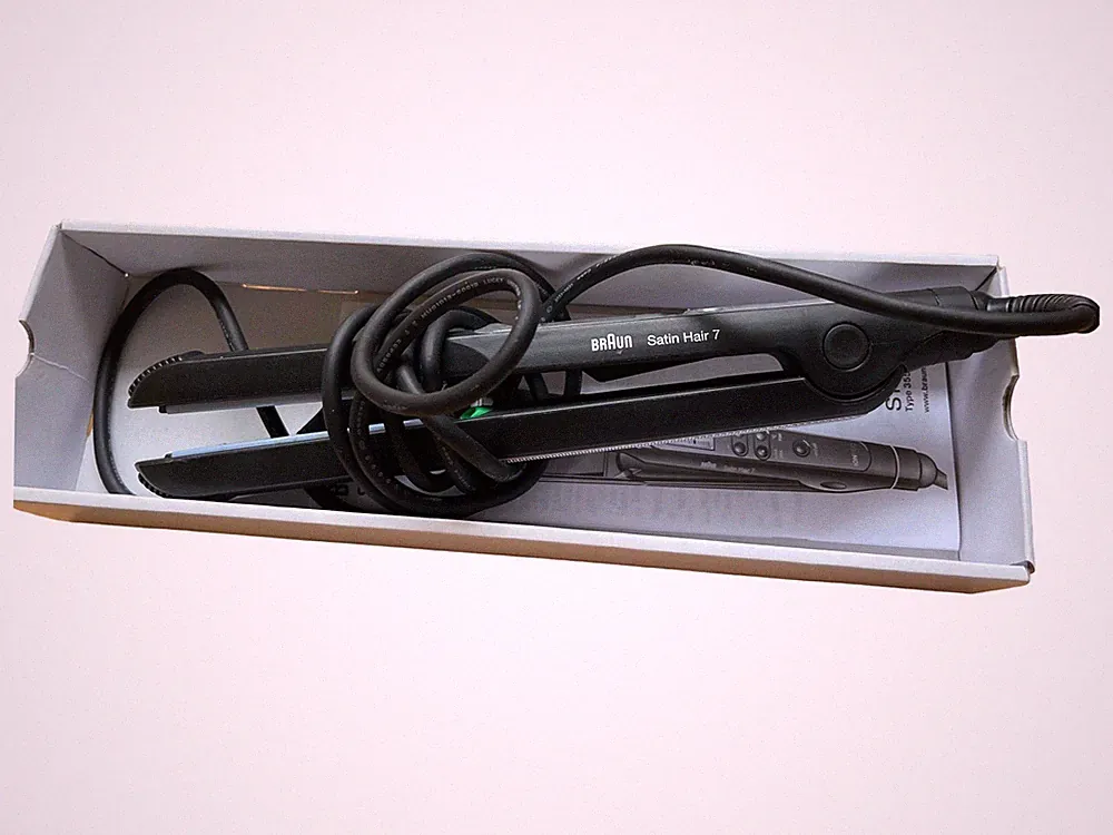 Braun Satin Hair 7 Glätteisen Haarglätter IONTEC Schwarz Gebraucht OVP