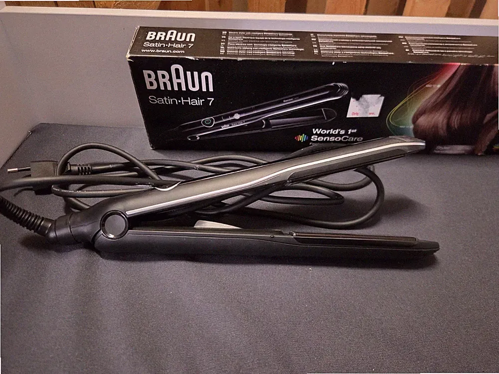 Braun ST780 Satin Hair 7 SensoCare Haarglätter Schwarz