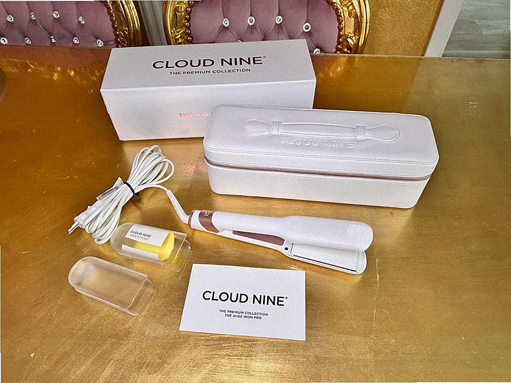 Cloud Nine The Wide Iron Glätteisen Weiß Premium Collection