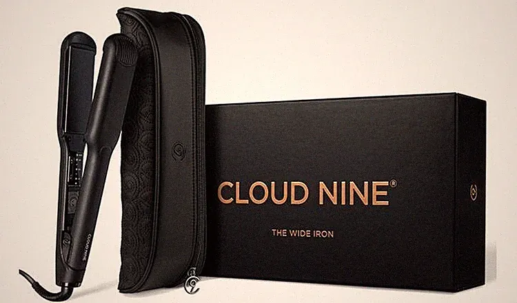 CLOUD NINE The Wide Iron Haarglätter