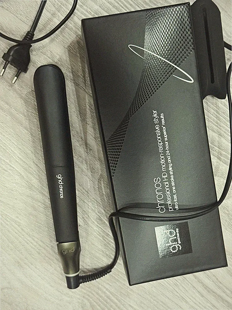 GHD CHRONOS Glätteisen SCHWARZ mit Box / EU-Stecker & Silikon-Schutzkappe