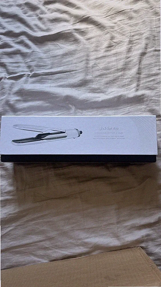 GHD DUET STYLE HOT AIR STYLER IN WHiTE NEU UVP 379£