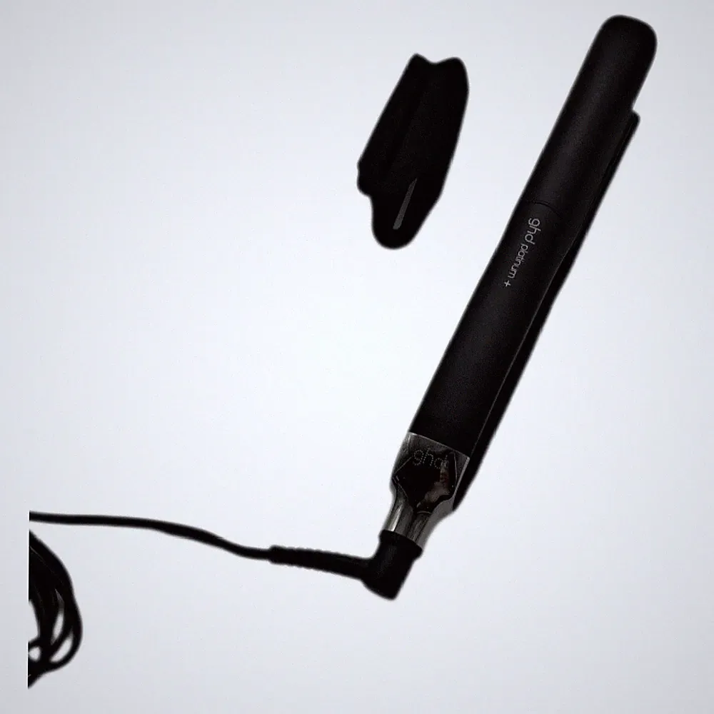 ghd platinum+ black - Intelligenter professioneller Haarglätter, weniger Haarbru