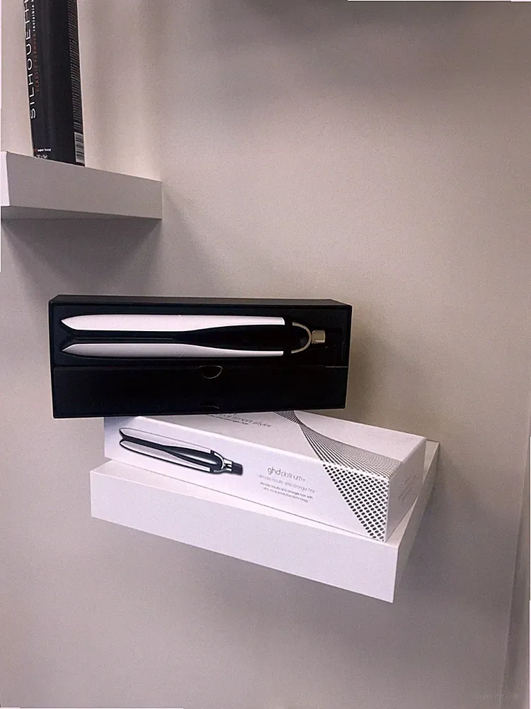ghd Platinum+ Styler Glätteisen – Weiß – NEU & OVP – Originalverpackt