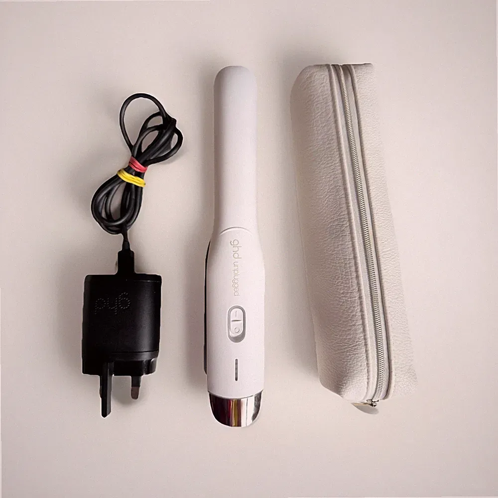 GHD Unplugged Akku Haarstyler Glätteisen White Edition 300£ bei Amazon