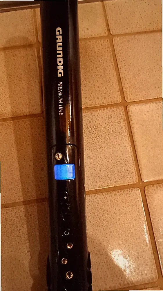 Grundig Premium Line Glätteisen, Schwarz, mit Schutzhülle gebr., funktioniert