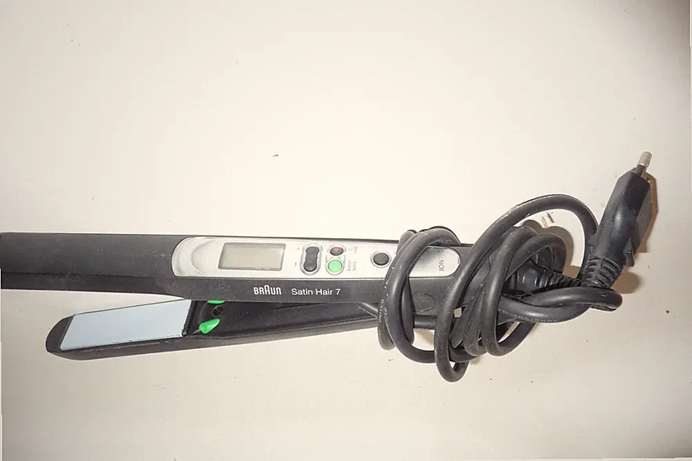 Haarglätter Braun Satin Hair 7 ST710 - Schwarz, NEUwertig