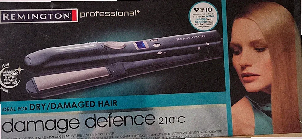 Neues Glätteisen Remington Professional Modell S9000 E51 210 °C mit Dampfglättun