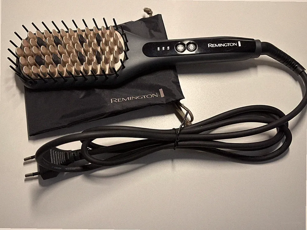 Remington Glättbürste 2in1 Glätteisen Haarbürste Keramikbeschichtet CB7400