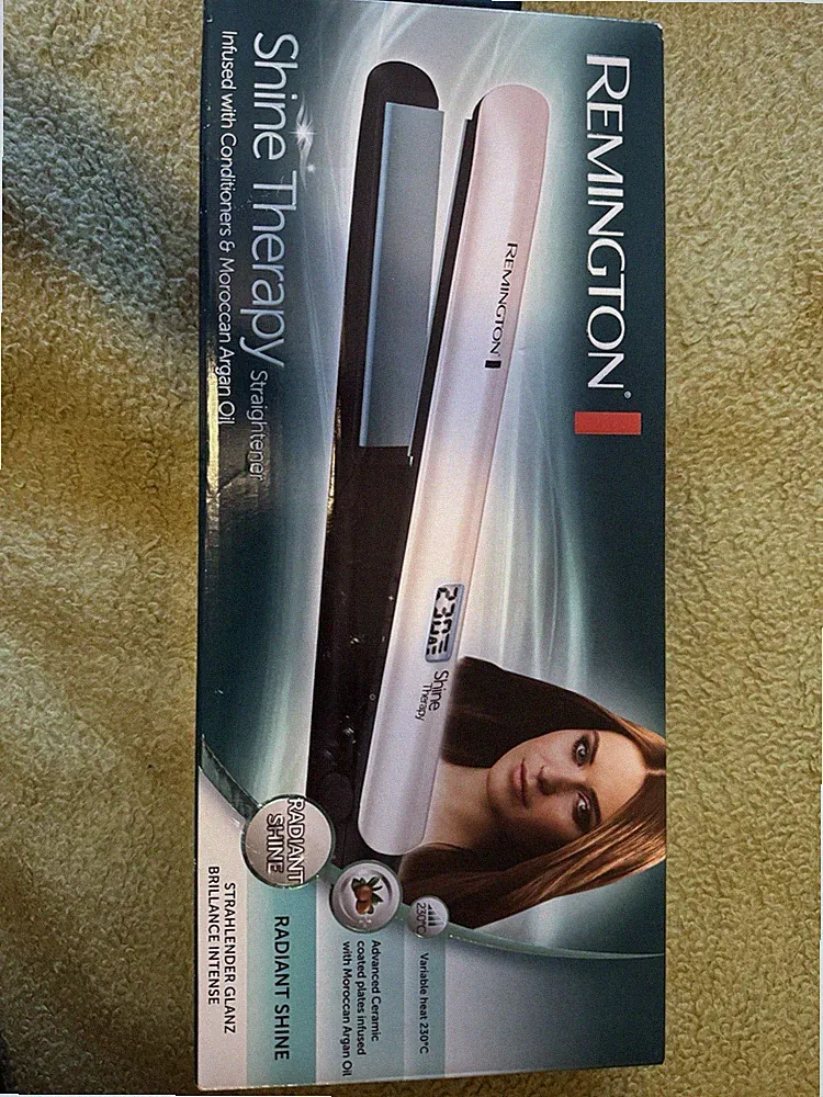 Remington Glätteisen Haarglätter S8500 Shine Therapy 150-230°C, LCD/*B-Ware /
