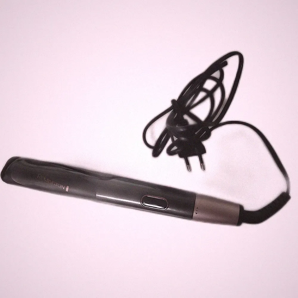 Remington Glätteisen Lockenstab Curl&Straight Confidence 2in1 Multistyler Haarst