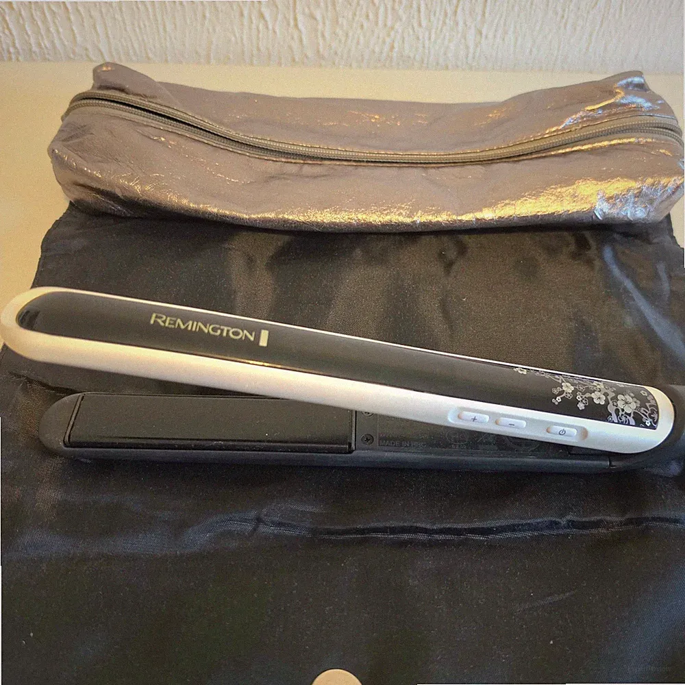 Remington Pearl S9500 Pro Haarglätter Advanced Keramikplatten + Etui