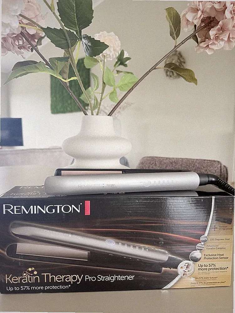 Remington S8590 Keratin Therapy Pro Glätteisen - 5 Temperaturstufen