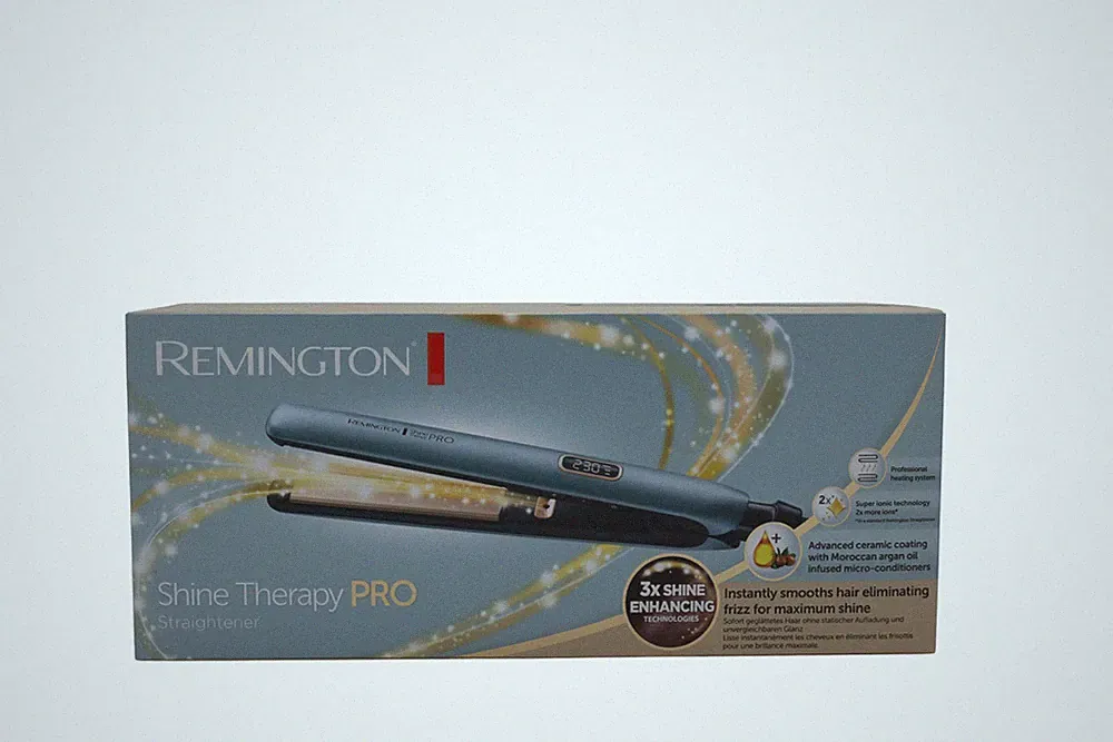 Remington S9300 Shine Therapy PRO straightener Glätteisen